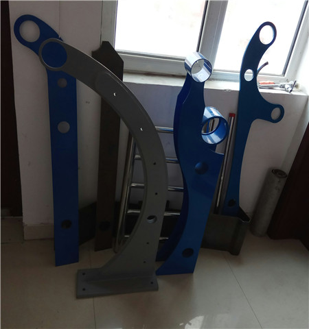 景德鎮(zhèn)橋梁防撞護(hù)欄 景德鎮(zhèn)橋梁防撞護(hù)欄