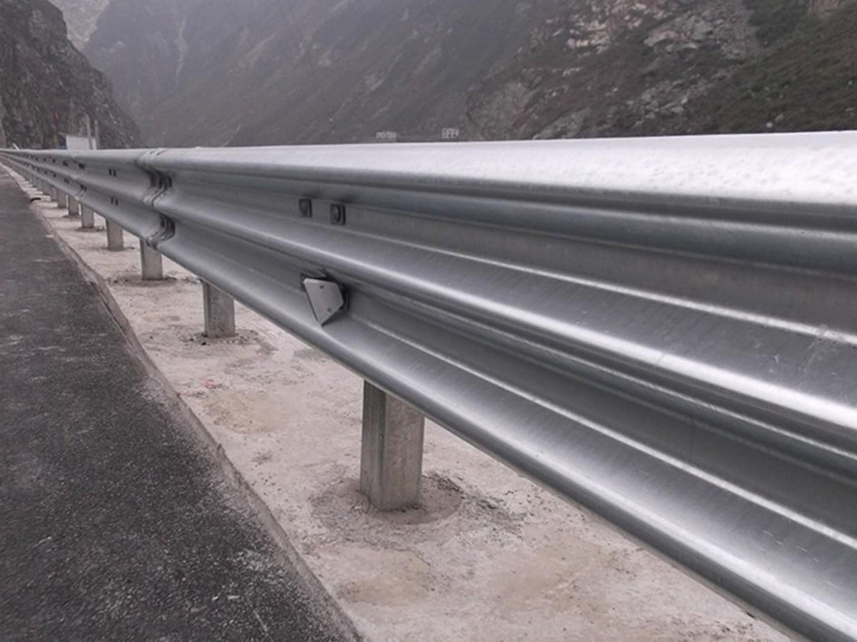 中山道路市政人行道欄桿 中山道路市政人行道欄桿